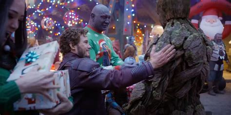 How The Guardians Of The Galaxy Holiday Special Sets Up Vol 3