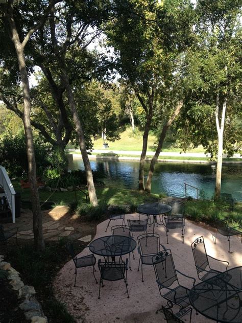 About 70% of the units in the municipality are occupied by homeowners and 30% are rented. Comal River Cottages - Vacation Rentals - 405 E Zink St ...