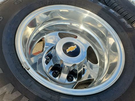 17 Chevy 3500 Polished Dually Oem Wheels 2020 And Nexen Roadian Htx