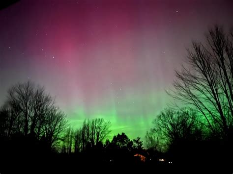 Michigan Residents See Beauty Of The Northern Lights