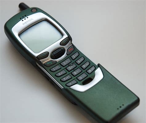 Nokia 7110 The First Internet Connectivity Wap Mobile Phone In China