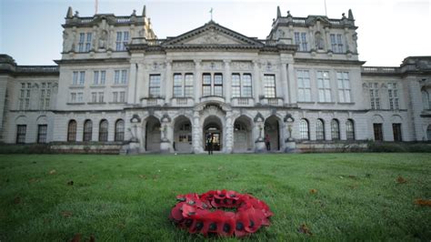 Cardiff University Remembers The Last Post Youtube