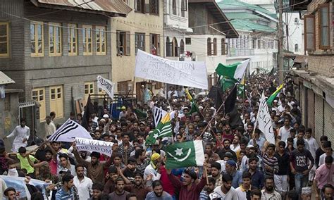 thousands protest in occupied kashmir over new status despite clampdown world dawn