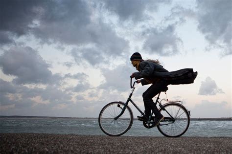 Cycling In The Wind Essential Tips We Love Cycling