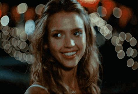 19 Daily Struggles Only Clumsy Girls Understand Girl Struggles Girl S Jessica Alba