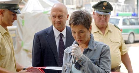 Komplette besetzung von polizeiruf 110: Gefährliches Vertrauen - Polizeiruf 110 - ARD | Das Erste