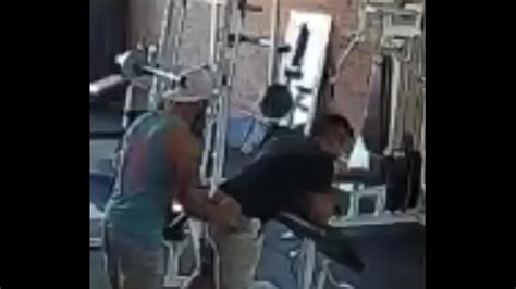 Hetero No Se Aguanta Y Se Lo Mete A Gay En El Gimnasio Xvideos