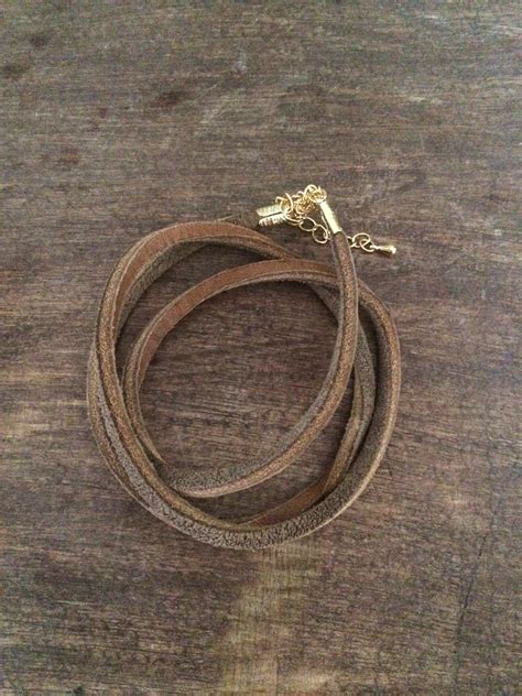 doxahlogy-simple-vi-leather-triple-wrap-bracelet-with-2-chain-extender-simpleline-gold