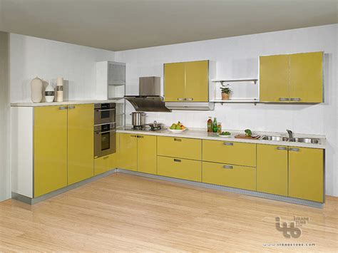 These pictures of modern yellow kitchens reveal contemporary cabinets in varying shades of yellow, from bright lemon tones to soft buttery hues. kitchen cabinet, cabinetry, cabinets, Yellow color kitchen, colorful kitchen - Modern - Kitchen ...