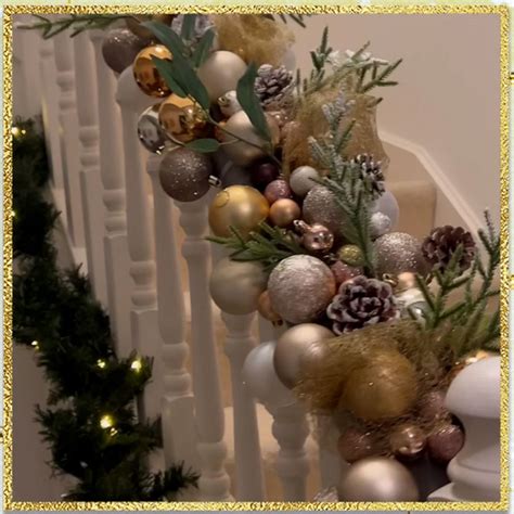 How To Make This Festive Winter Railing Decoration Using A Pool Noodle