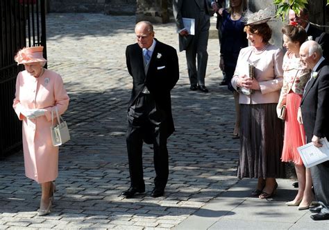 Born 15 may 1981) is a member of the british royal family. Queen Elizabeth II Photos Photos - Royal Wedding of Zara ...
