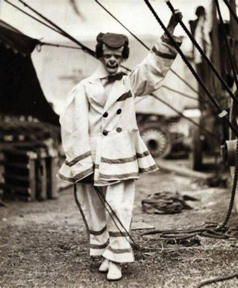 These Old Creepy Circus Photos Are No Laughing Matter 20 Pics