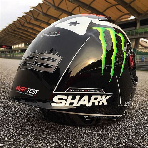 Developed to meet the demands required at the highest level of racing competition: Racing Helmets Garage: Shark Race-R Pro GP J.Lorenzo Test ...