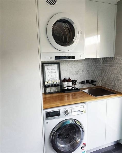 Ia juga mudah rosak jika salah pulas pemasa (timer) mesin pengering. 41 contoh rekabentuk bilik dobi terkini dan cantik dengan ...