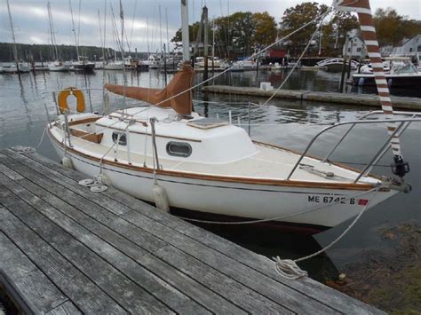 1984 Cape Dory 22d Sail Boat For Sale Boat