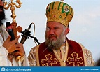 Sacerdotes Ortodoxos Con Trabajo Para Feligreses. Imagen editorial ...