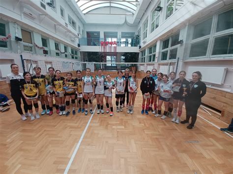 XV Ogólnopolski Turniej piłki siatkowej dziewcząt o Puchar Dyrektora SP