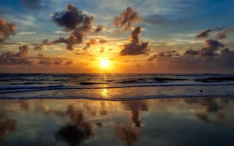 Download Wallpaper 1920x1200 Sea Beach Sunset Sun Waves Widescreen 1610 Hd Background