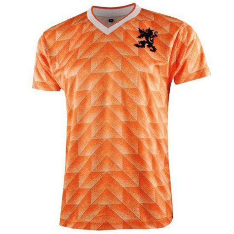 Tijdens het ek in 1988 hebben ze heel nederland laten juichen door het binnenhalen van de. bol.com | Nederlands Elftal T-shirt - EK 88 - S - Oranje,Oranje