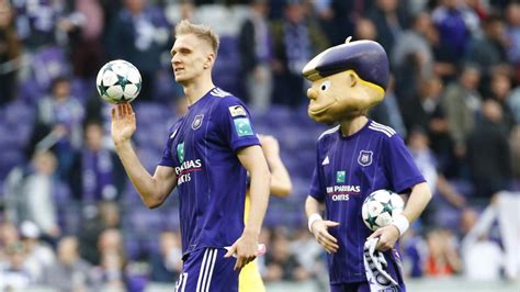 Anderlecht a perdu à domicile contre fc bruges lors d'un match de division 1a (belgique), dimanche 19 janv. Anderlecht - FC Bruges 1-0: le bulletin des Mauves - Le ...