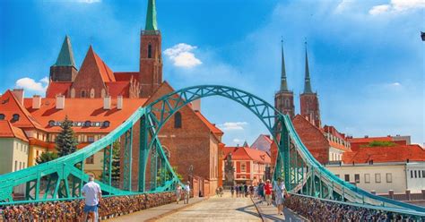 wroclaw old town highlights private walking tour getyourguide