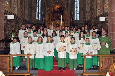 Aufnahme Der Neuen Messdiener Und Ehrung Messdiener Beckingen