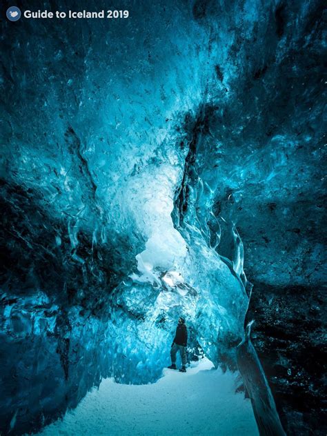 Escursione Nella Grotta Del Ghiacciaio Vatnajökull Guide To Iceland