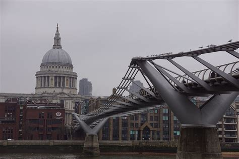 Millennium Bridge Wobbly Bridge Sir Norman Foster Arch Flickr