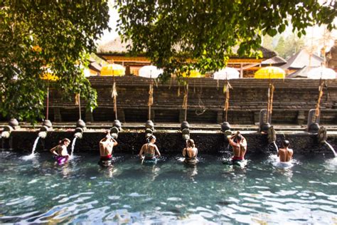 The Tirta Empul Temple Purification Ritual At The Holy Water Temple Omnivagant