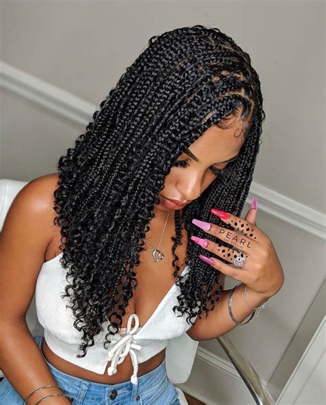 Knotless box braids styles are another type of box braids but with a new spin and how small knotless braids maintenance, they look snatched. The Knotless Bob for the Win😍 | IG @pearlthestylist_ in ...