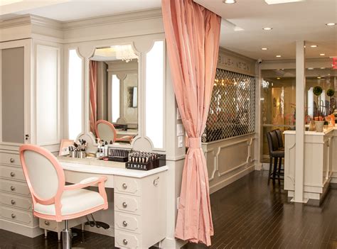 A Review of the New N.Y.C. Makeup Studio Blushington ...