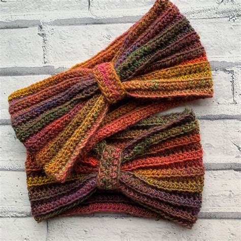 Free Pattern Crochet Autumnal Ear Warmer