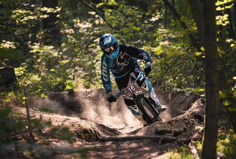 The Best Downhill Mountain Bike Gear For You Enduro Tyres News