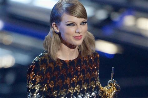 Taylor Swift Is An Emmy Winner
