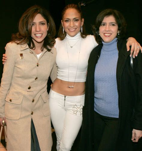 Jennifer lopez has shared a sweet tribute to her sisters to mark #nationalsistersday. Maximilian David Muñiz Age, Height, Father, Twin, Mom, Family