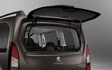 Peugeot Partner Tepee 2015 Picture 14 Of 16