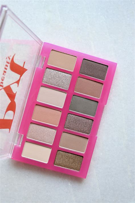 My Honest Review Of The Pyt Beauty Upcycle Cool Crew Nude Eyeshadow Palette The Styleshaker