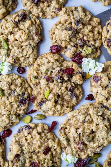 In a separate bowl cream together the remaining four ingredients and mix with dry mix. Chewy Pistachio Cranberry Oatmeal Cookies | Easy Holiday Cookies