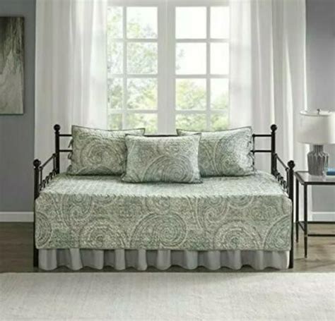 Shop target for bedding sets & collections you will love at great low prices. Comfort Spaces Twin Daybed Bedding Sets - Kashmir