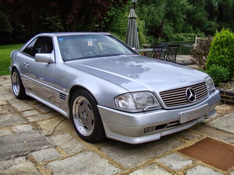 The r 129 took the sl to a new performance dimension: Mercedes-Benz R129 SL500 6.0 AMG | BENZTUNING