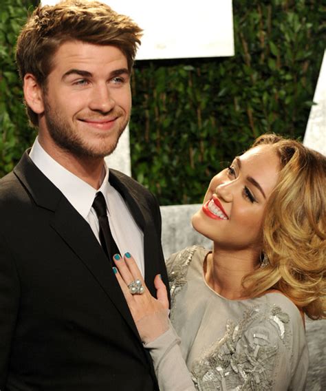 Miley Cyrus Engaged Boyfriend Of Three Years Liam Hemsworth Proposed