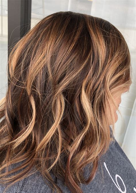 How to darken roots for balayage at home. Copper Balayage with Dark root smudge. | Hair styles, Long ...