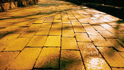 Yellow Brick Road Br