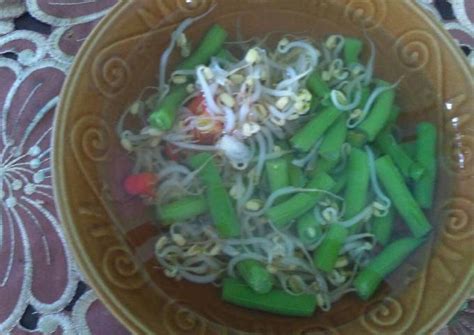 Yang pertama ialah bahan dasar atau dalam istilah pelumas dikenal sebagai base oil. Resep Sayur bening tauge-Buncis*diet* oleh opi nurmalaida ...
