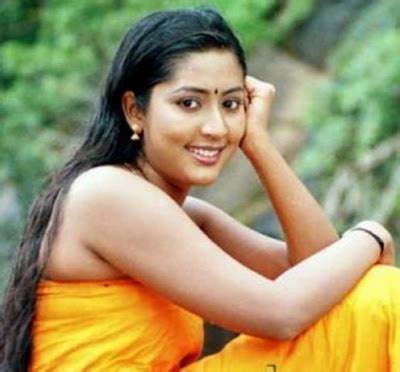 South Actress Navya Nair Spicy Photos Atozcinegallery