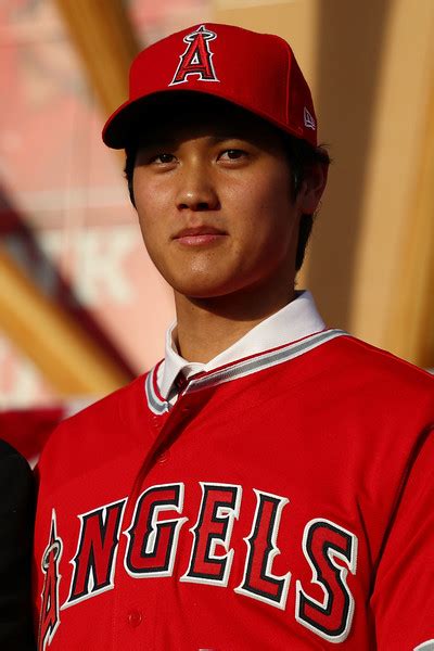 Shohei Otani Tops MLB.com's Top 100 Prospect List for 2018 | Diamond ...