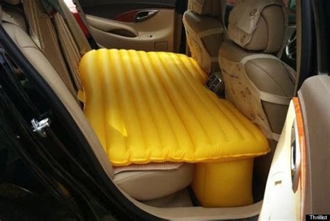 Fuloon Inflatable Car Mattress Turns Backseat Into Full Sized Bed