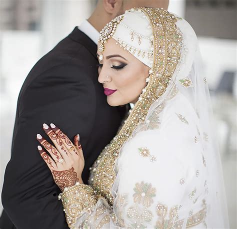 Terkini 18 Muslim Wedding Dresses With Hijab