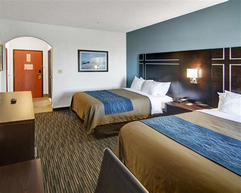 Comfort Inn And Suites Beachfront Galveston Tx See Discounts