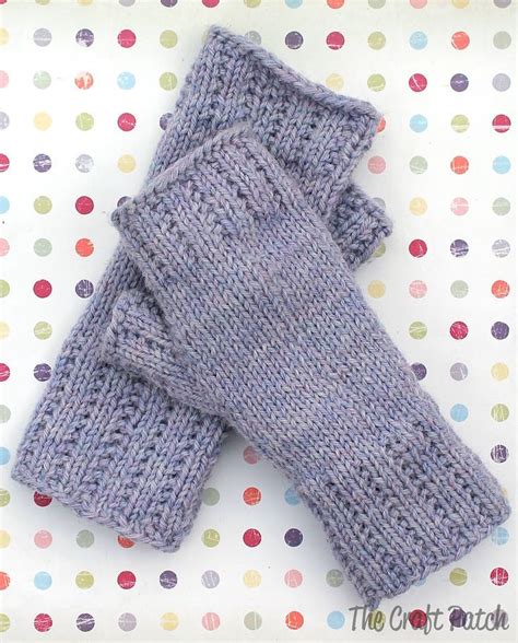 Fingerless Mitts Worsted Weight Yarn Project Knitting Gloves Pattern